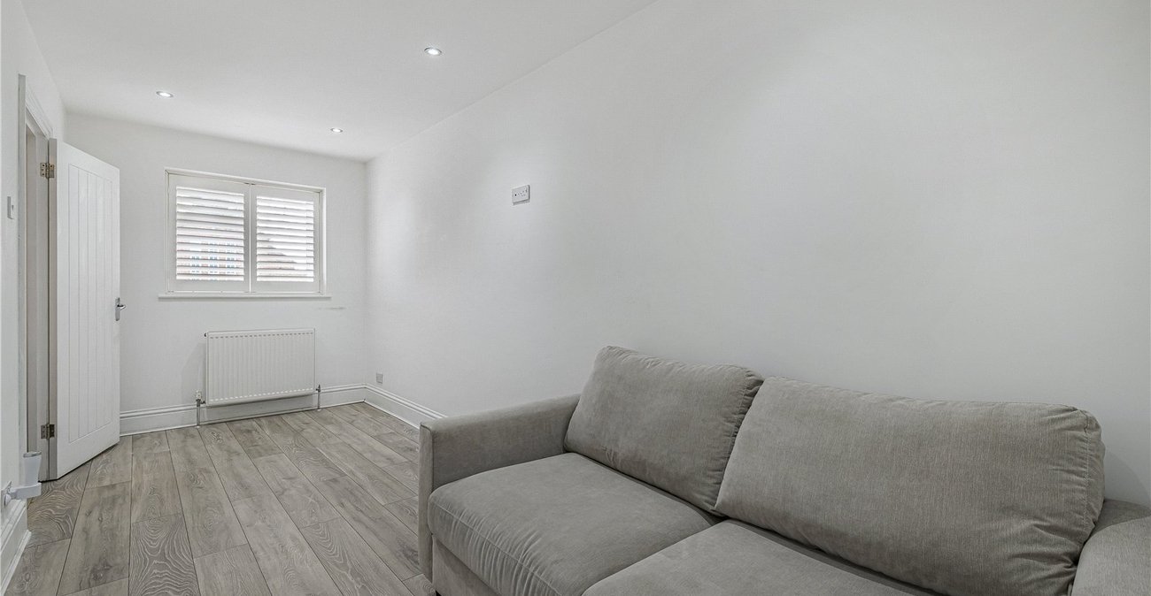 4 bedroom house for sale in Bexley | Robinson Jackson