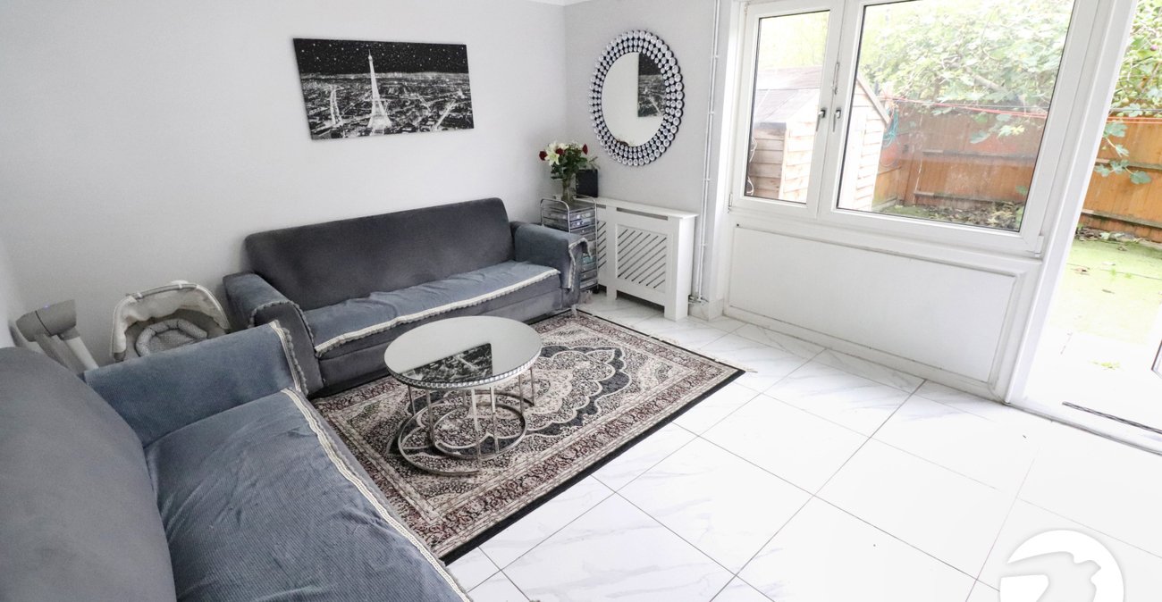 2 bedroom property for sale in Abbey Wood | Robinson Jackson