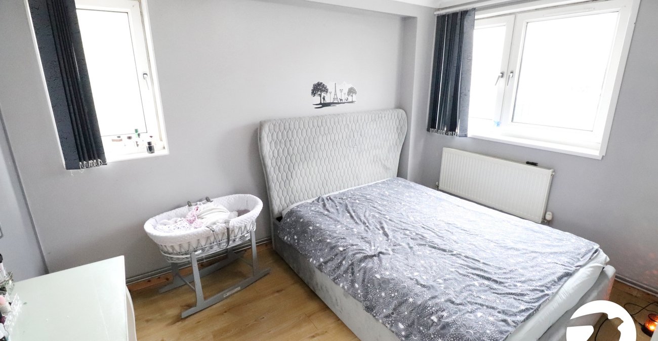 2 bedroom property for sale in Abbey Wood | Robinson Jackson