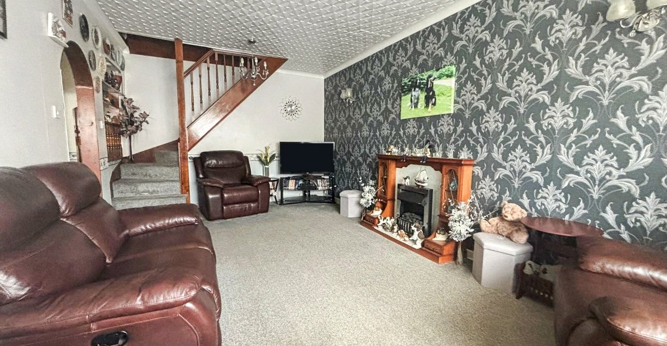 3 bedroom bungalow for sale in Bexley | Robinson Jackson