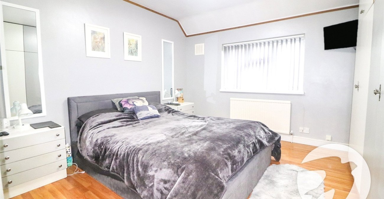 3 bedroom house for sale in Bexleyheath | Robinson Jackson