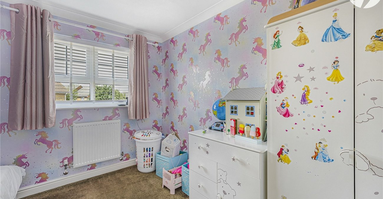 3 bedroom house for sale in Swanscombe | Robinson Jackson