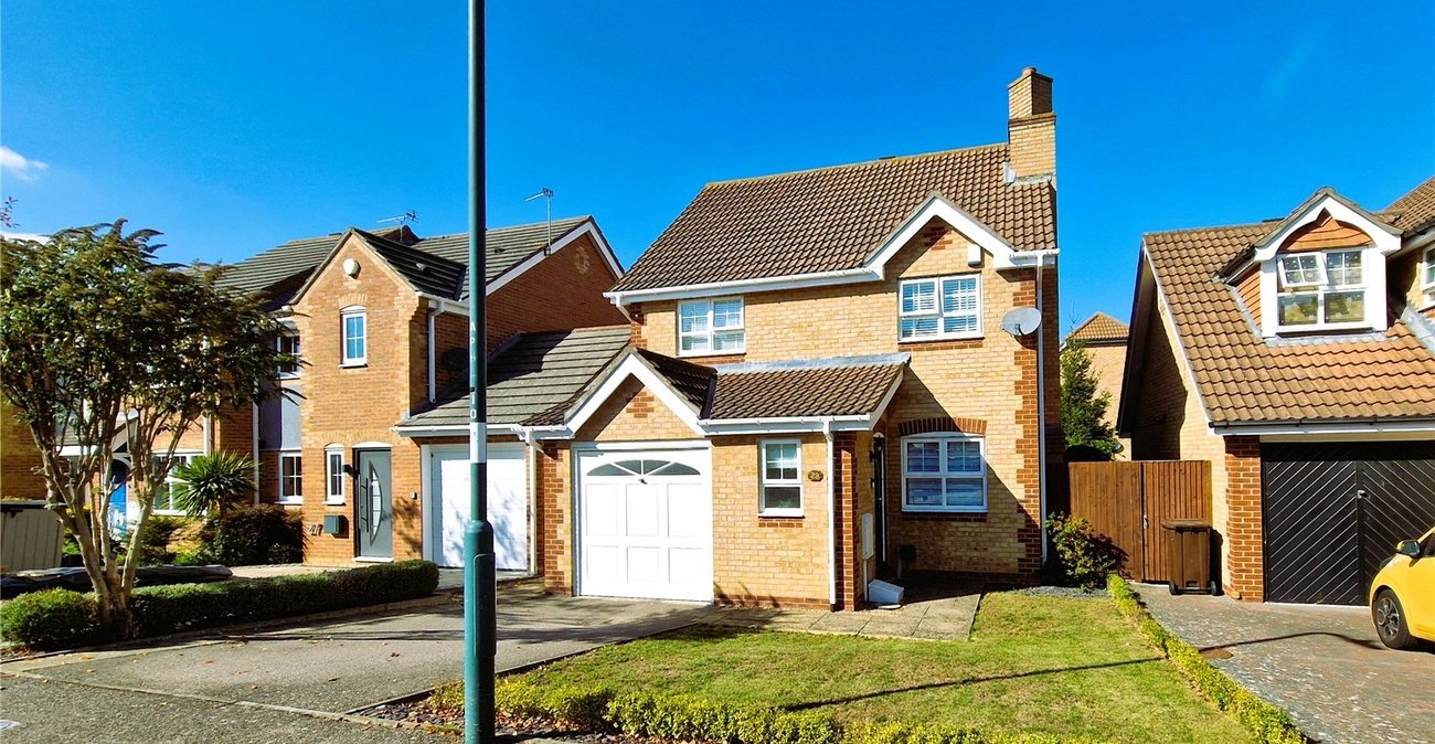 3 bedroom house for sale in Swanscombe | Robinson Jackson