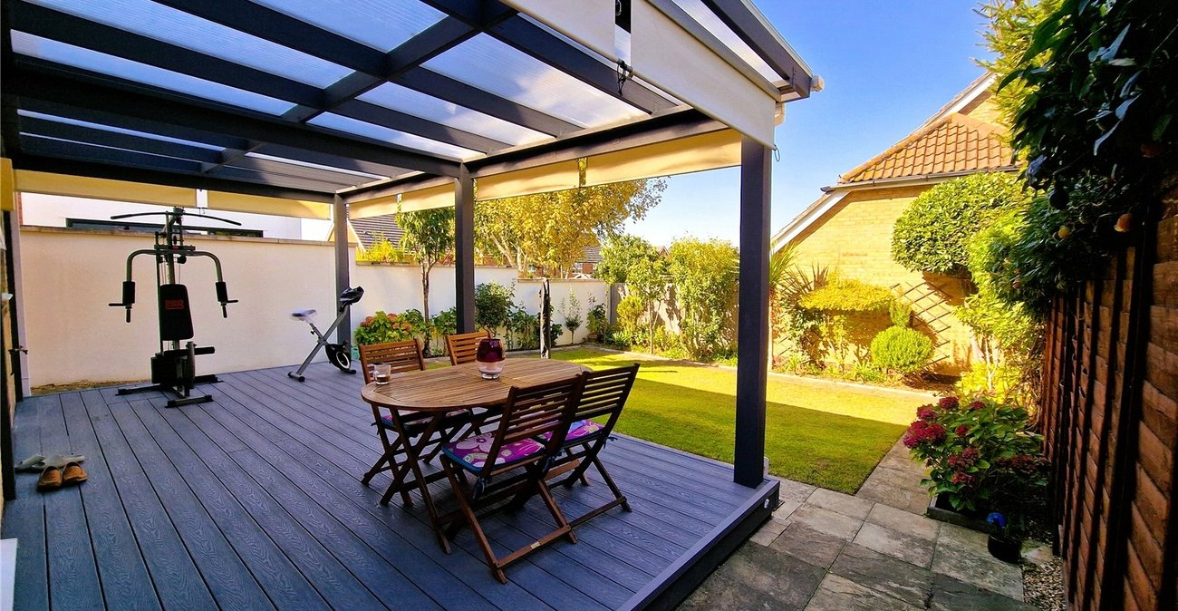 3 bedroom house for sale in Swanscombe | Robinson Jackson