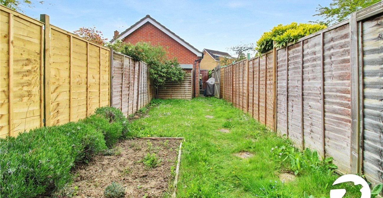 2 bedroom house for sale in Swanscombe | Robinson Jackson