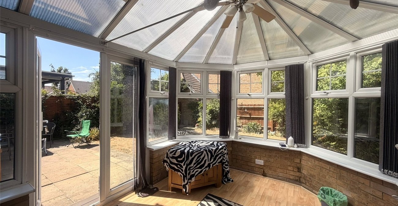 4 bedroom house for sale in Swanscombe | Robinson Jackson