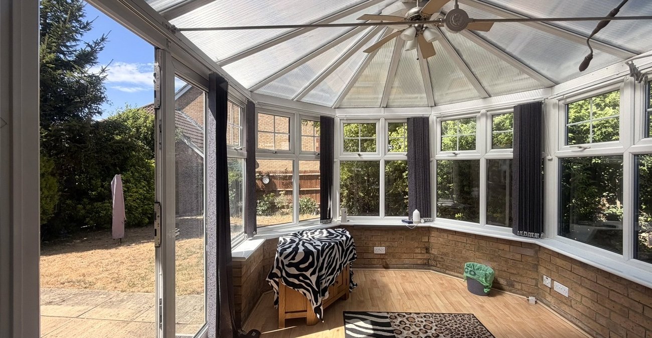 4 bedroom house for sale in Swanscombe | Robinson Jackson