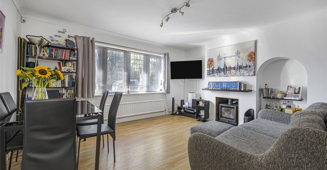 3 bedroom house for sale in Rochester | Robinson Michael & Jackson
