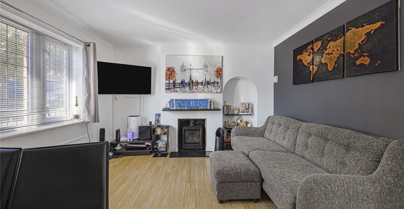3 bedroom house for sale in Rochester | Robinson Michael & Jackson