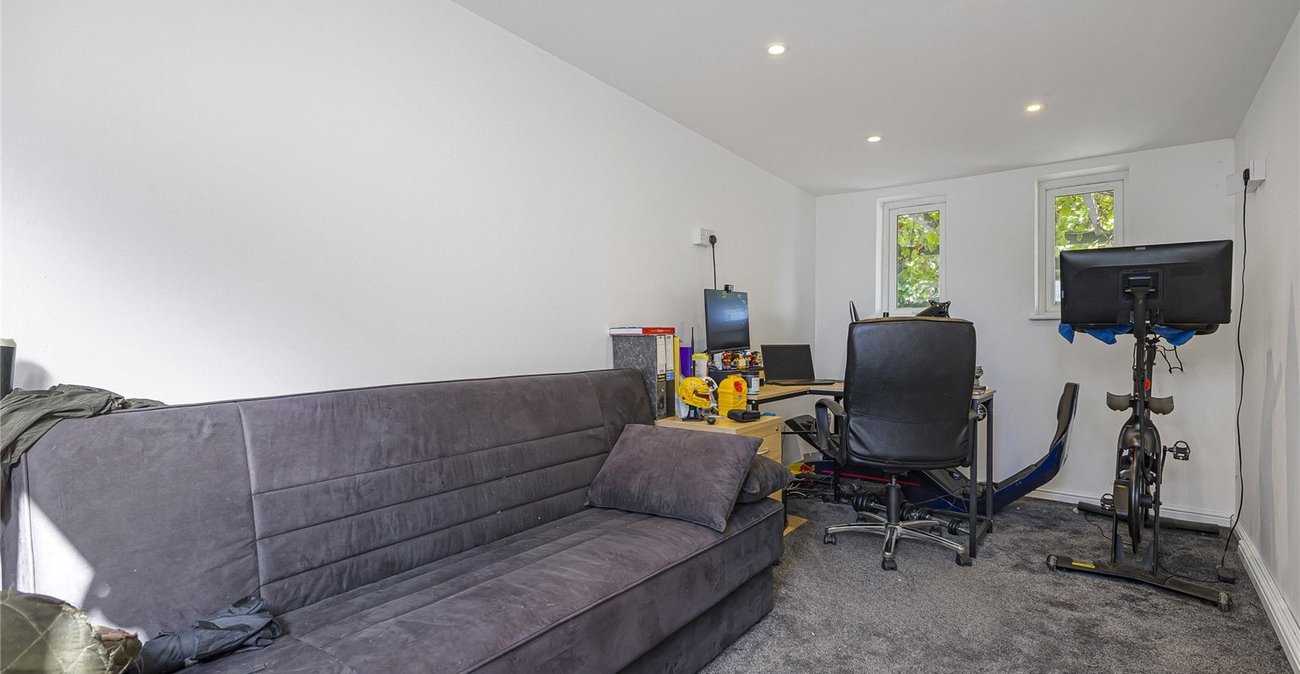 3 bedroom house for sale in Rochester | Robinson Michael & Jackson