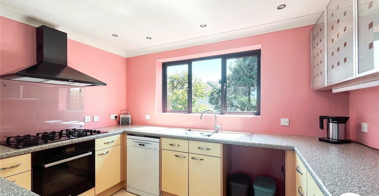 4 bedroom house for sale in Sittingbourne | Robinson Michael & Jackson