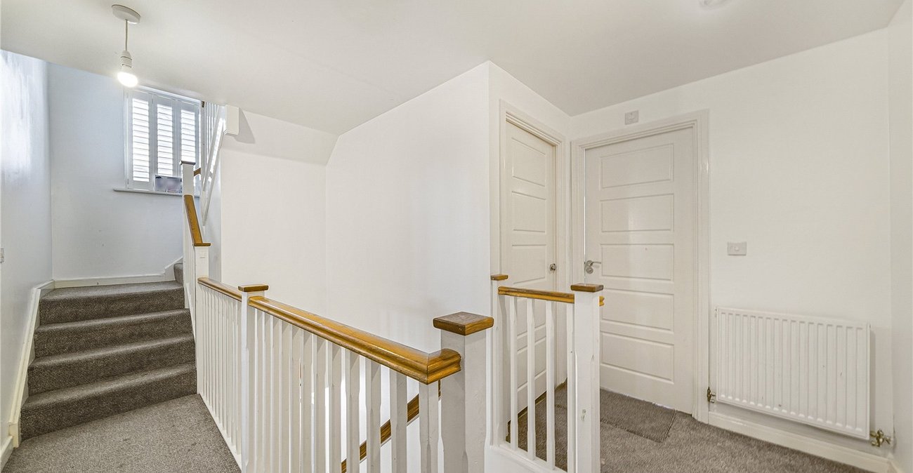4 bedroom house for sale in Dartford | Robinson Jackson