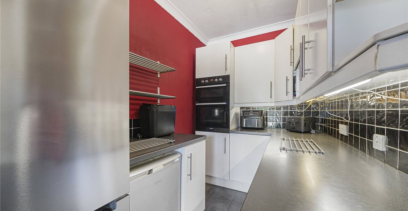 5 bedroom house for sale in Dartford | Robinson Jackson
