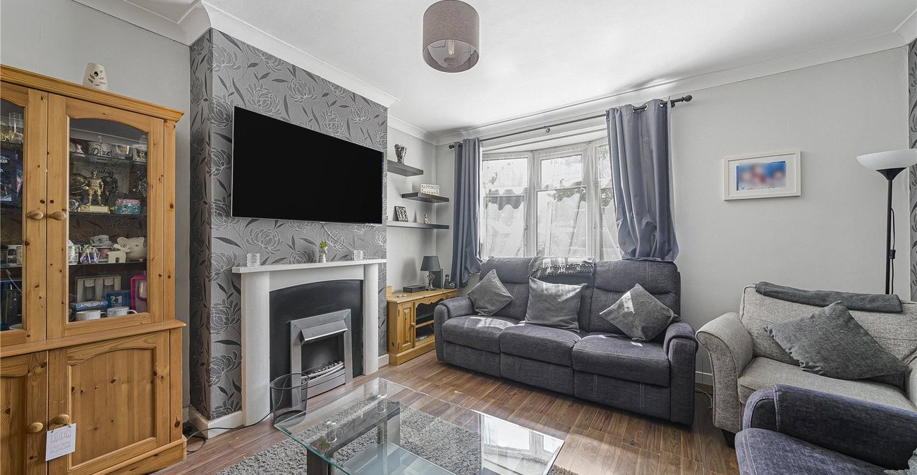 5 bedroom house for sale in Dartford | Robinson Jackson