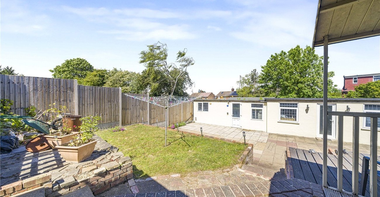 5 bedroom house for sale in Dartford | Robinson Jackson