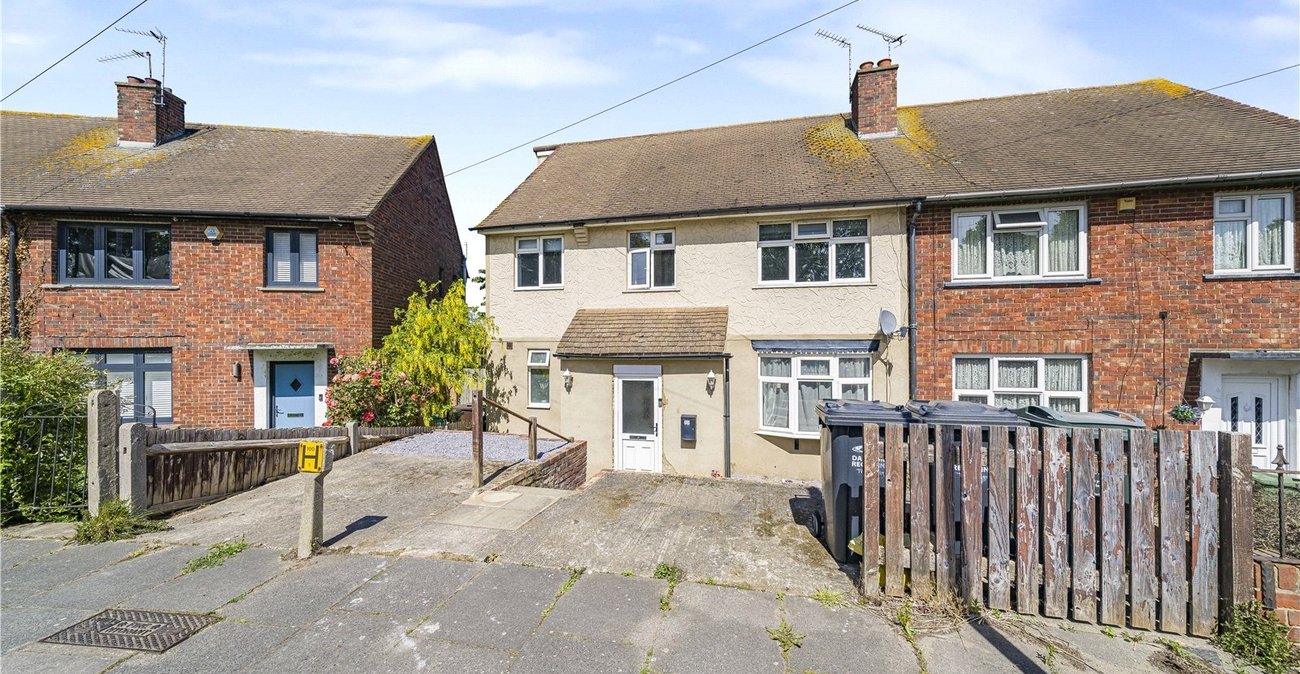 5 bedroom house for sale in Dartford | Robinson Jackson