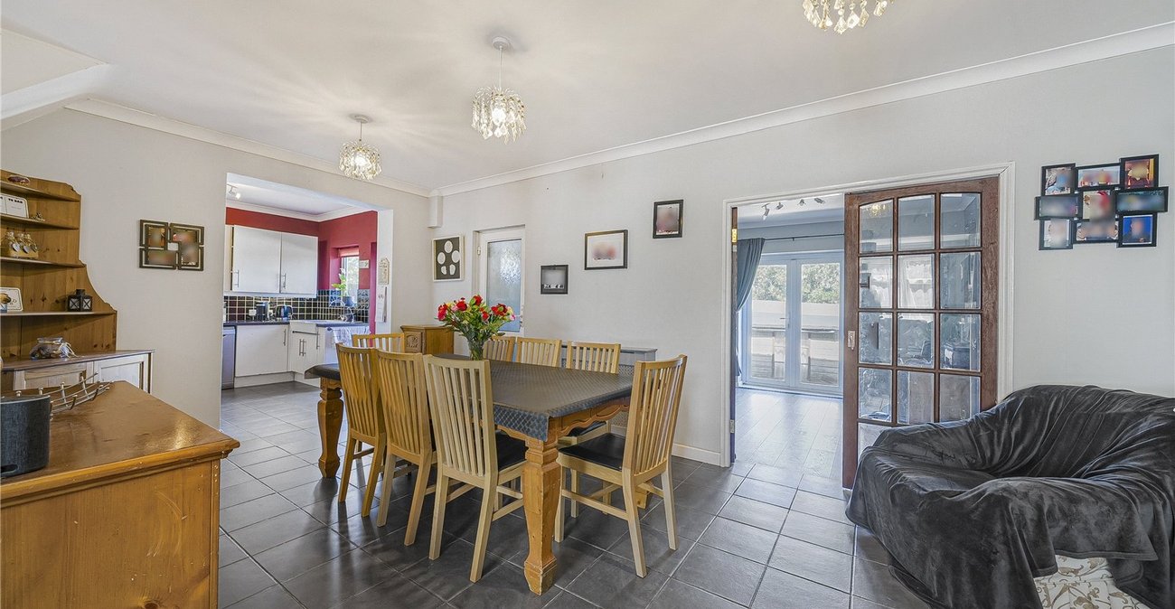 5 bedroom house for sale in Dartford | Robinson Jackson