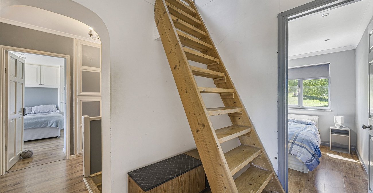 5 bedroom house for sale in Dartford | Robinson Jackson