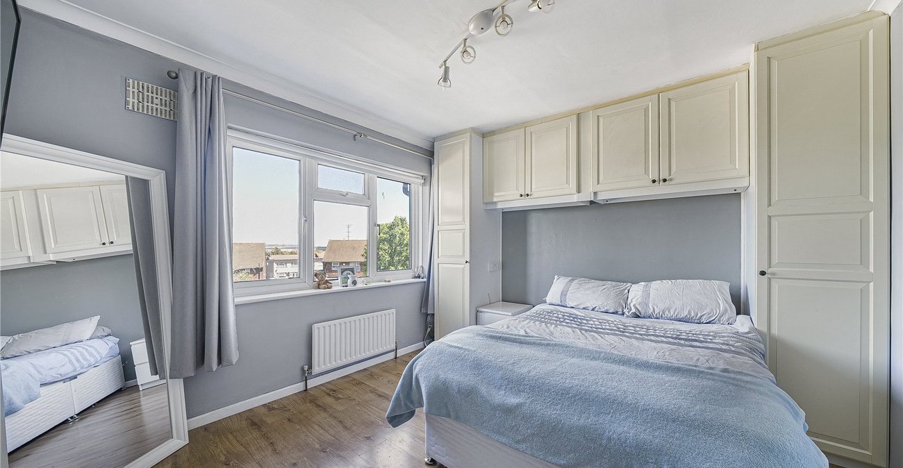 5 bedroom house for sale in Dartford | Robinson Jackson