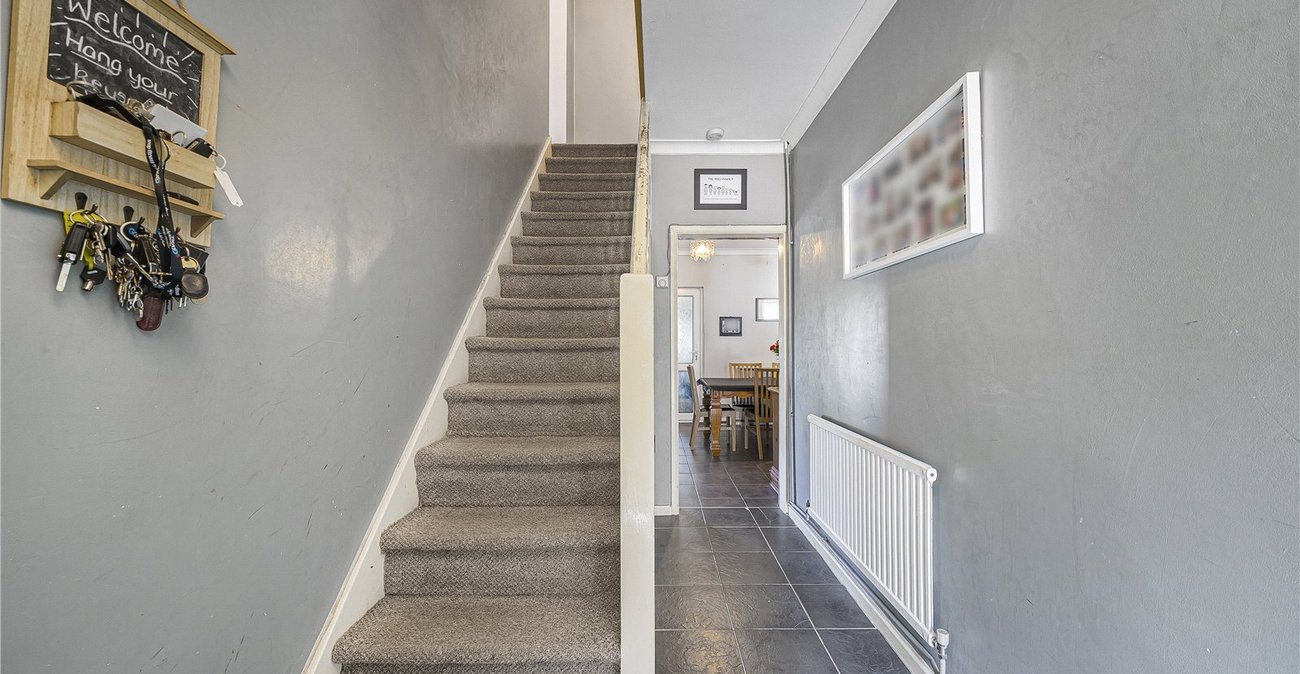 5 bedroom house for sale in Dartford | Robinson Jackson