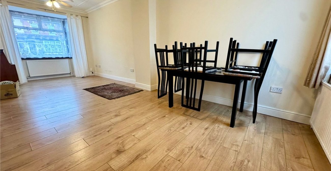 3 bedroom house for sale in Orpington | Robinson Jackson