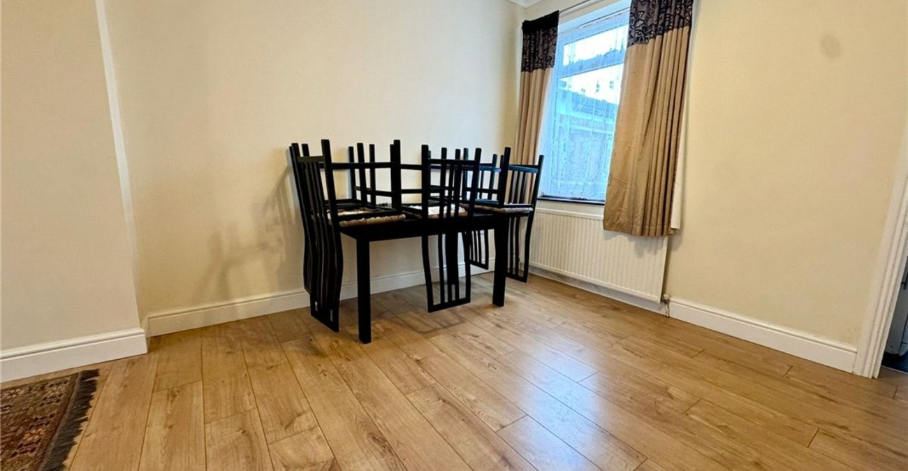 3 bedroom house for sale in Orpington | Robinson Jackson