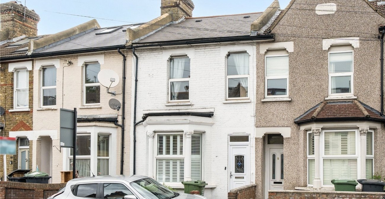 3 bedroom house for sale in Forest Hill | Robinson Jackson