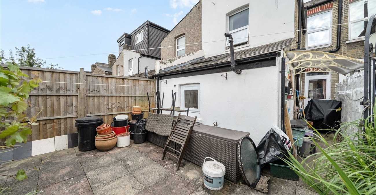 3 bedroom house for sale in Forest Hill | Robinson Jackson