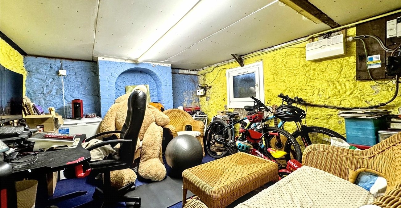 2 bedroom house for sale in Maidstone | Robinson Michael & Jackson