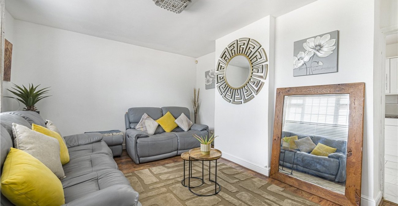 3 bedroom house for sale in Orpington | Robinson Jackson