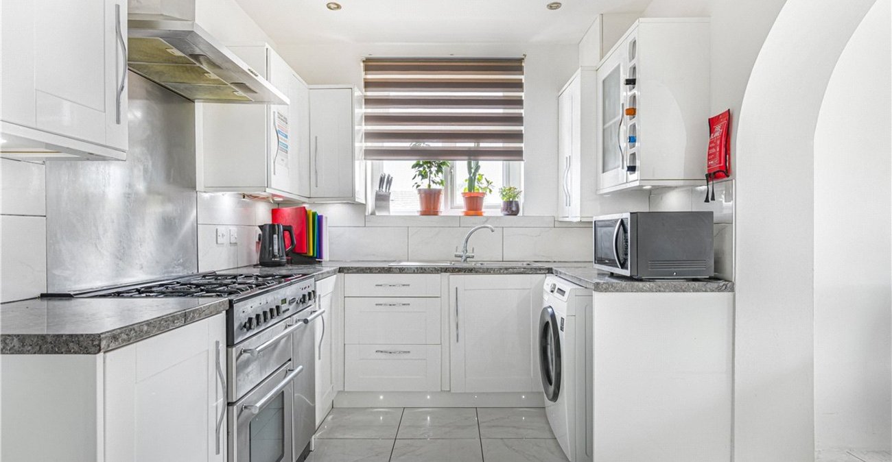 3 bedroom house for sale in Orpington | Robinson Jackson