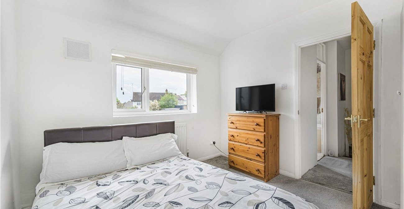 3 bedroom house for sale in Orpington | Robinson Jackson