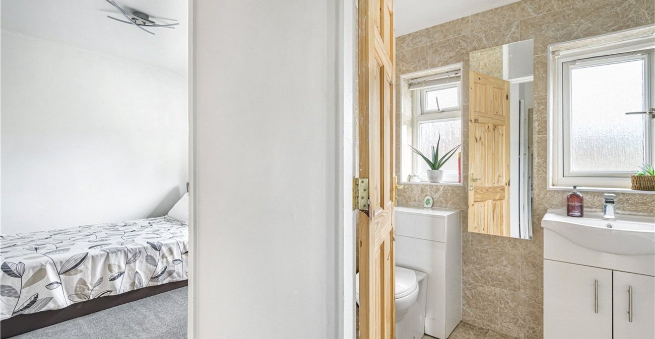 3 bedroom house for sale in Orpington | Robinson Jackson