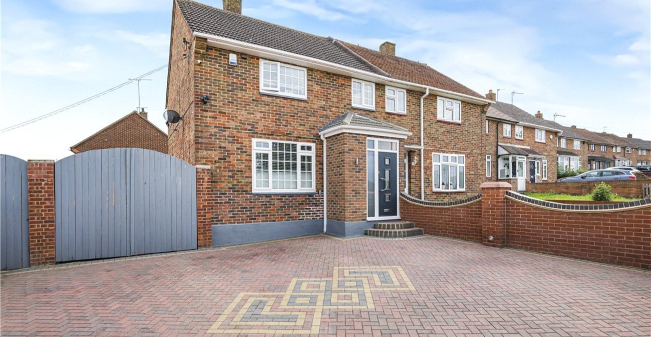 3 bedroom house for sale in Orpington | Robinson Jackson