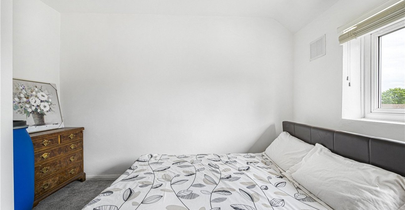 3 bedroom house for sale in Orpington | Robinson Jackson