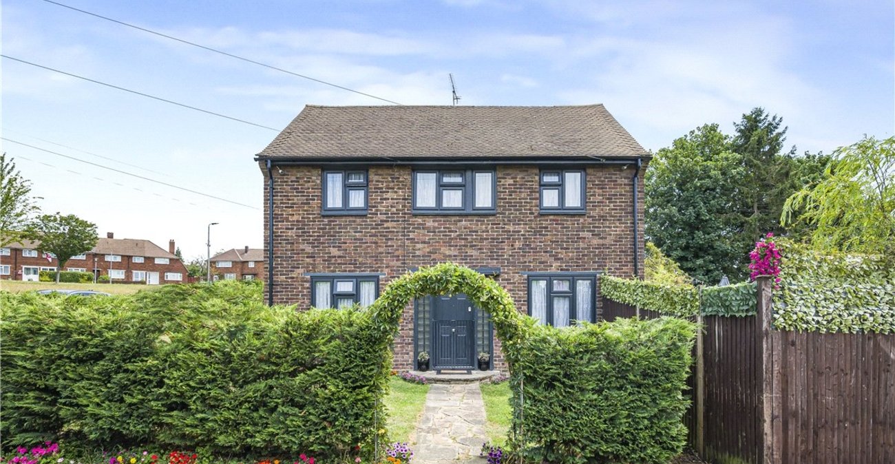 3 bedroom house for sale in Orpington | Robinson Jackson