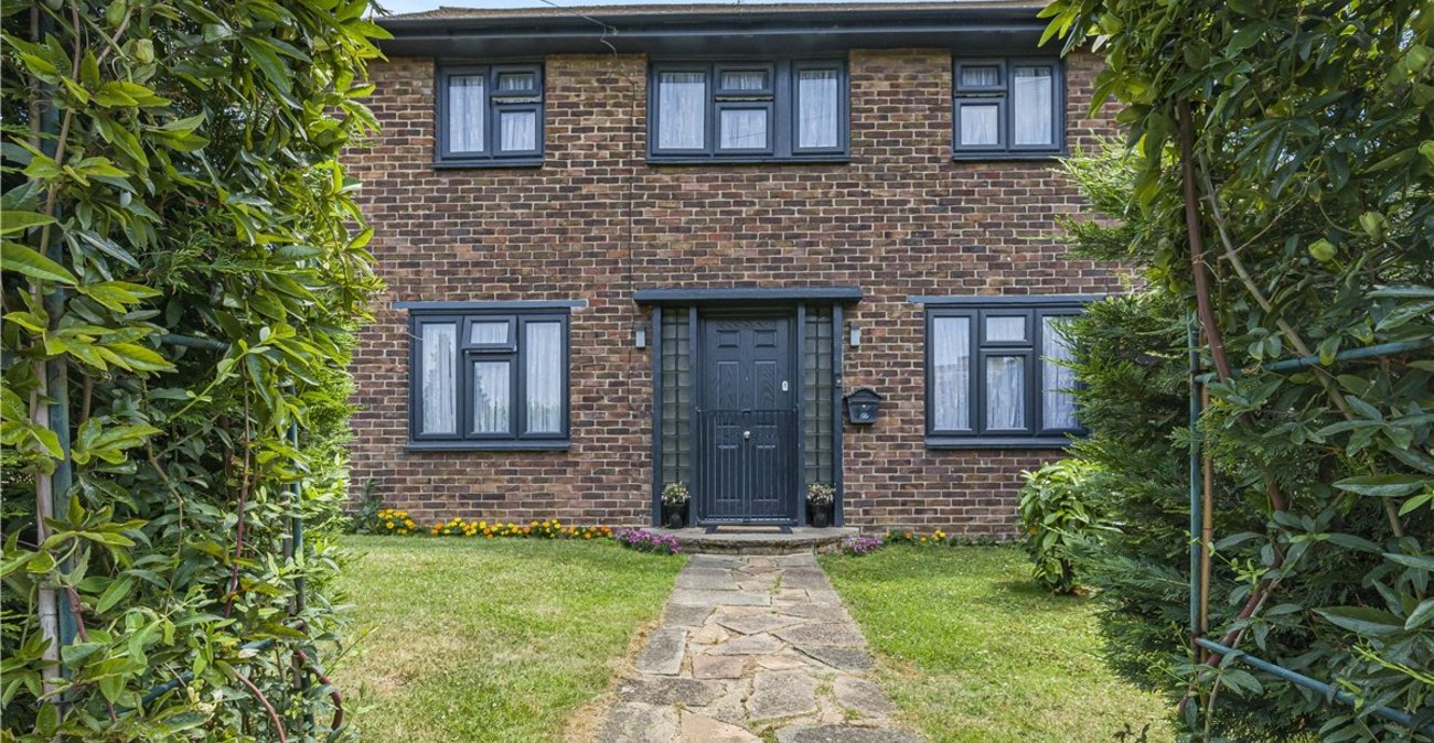 3 bedroom house for sale in Orpington | Robinson Jackson