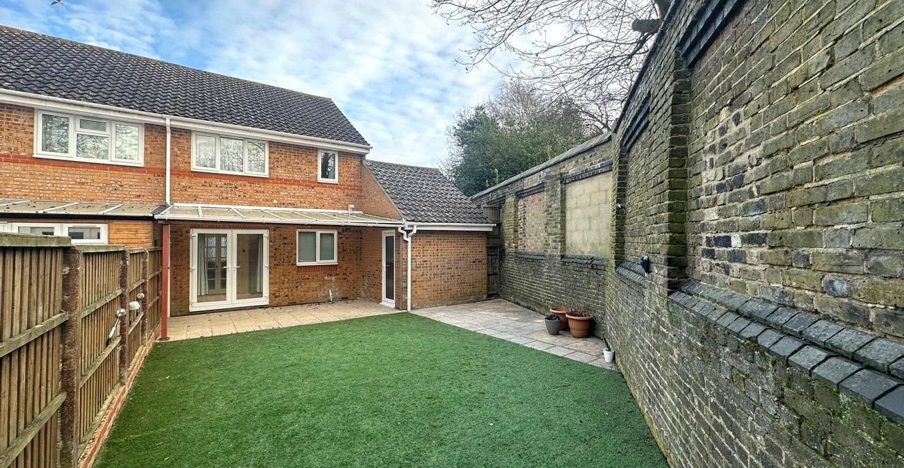 3 bedroom house for sale in Plumstead | Robinson Jackson