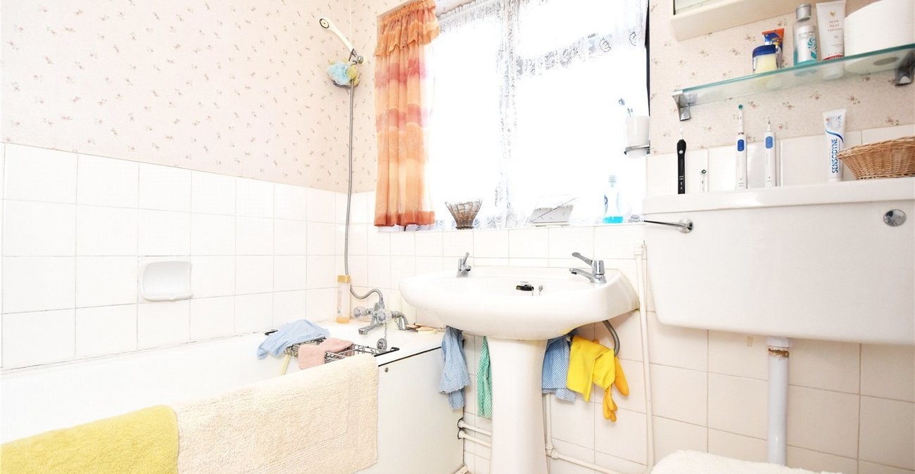 4 bedroom house for sale in Swanley | Robinson Jackson