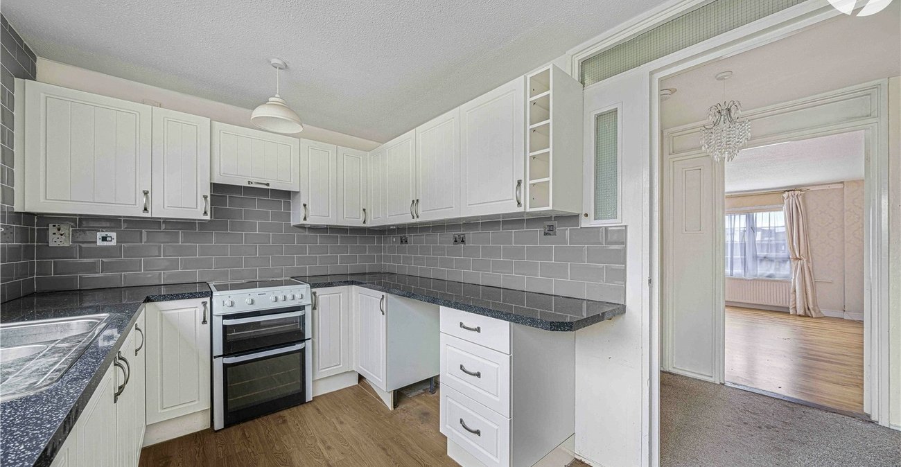 3 bedroom property for sale in Dartford | Robinson Jackson