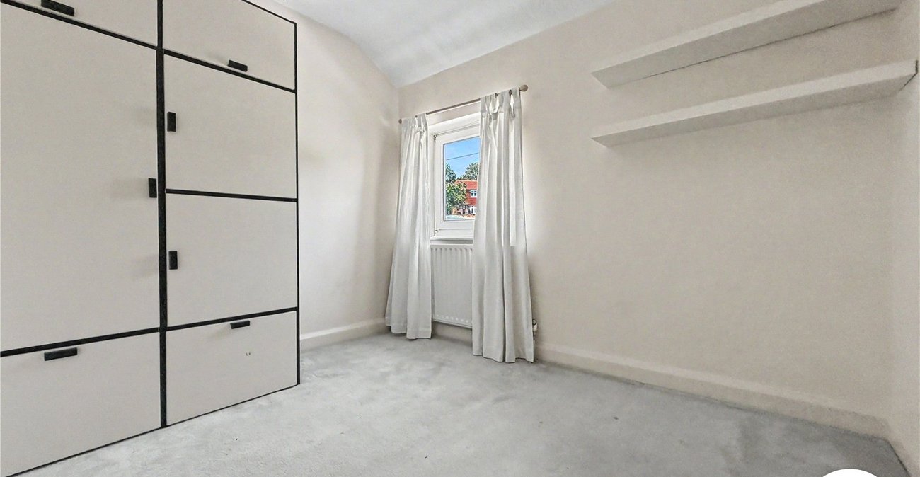3 bedroom house for sale in Rochester | Robinson Michael & Jackson