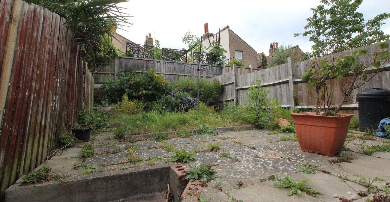 3 bedroom house for sale in Plumstead | Robinson Jackson