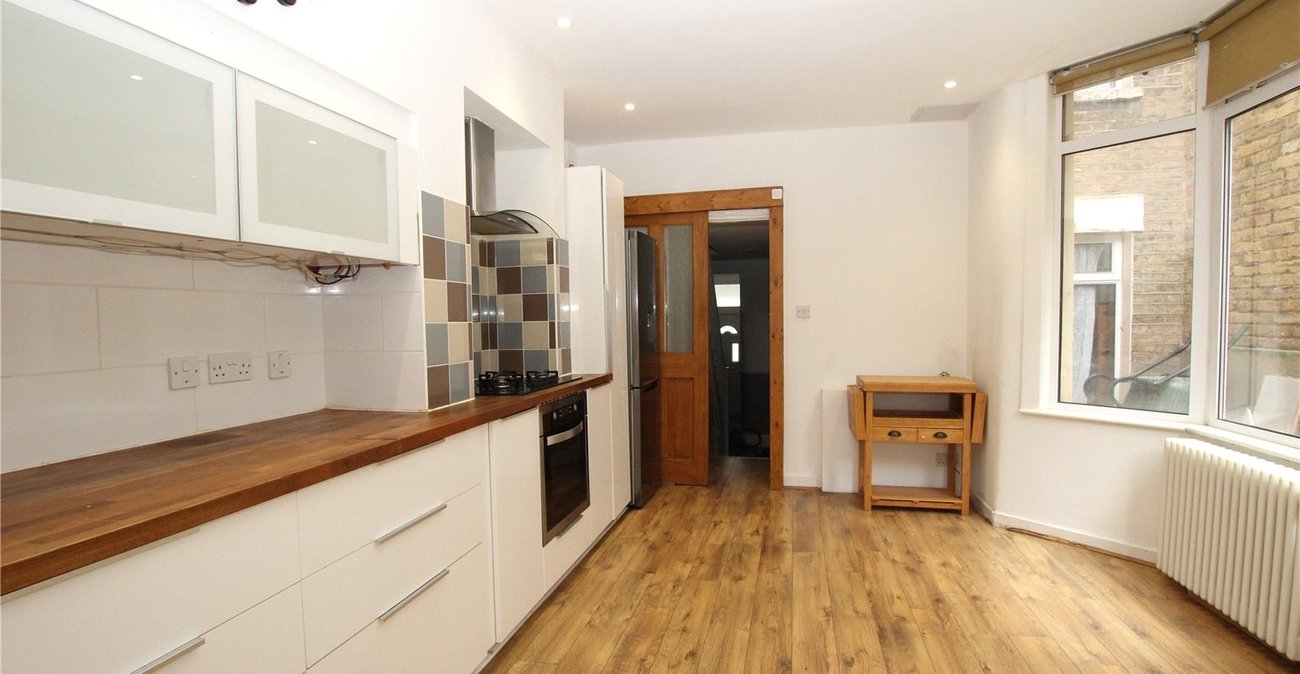 3 bedroom house for sale in Plumstead | Robinson Jackson