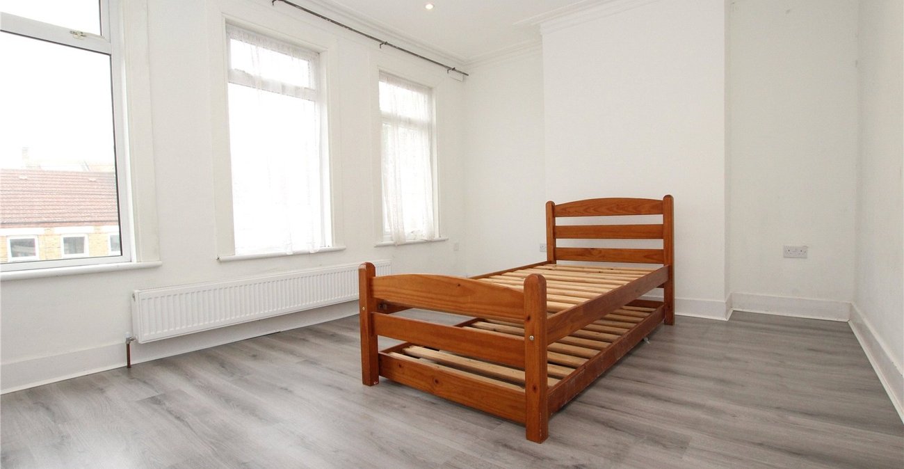 3 bedroom house for sale in Plumstead | Robinson Jackson