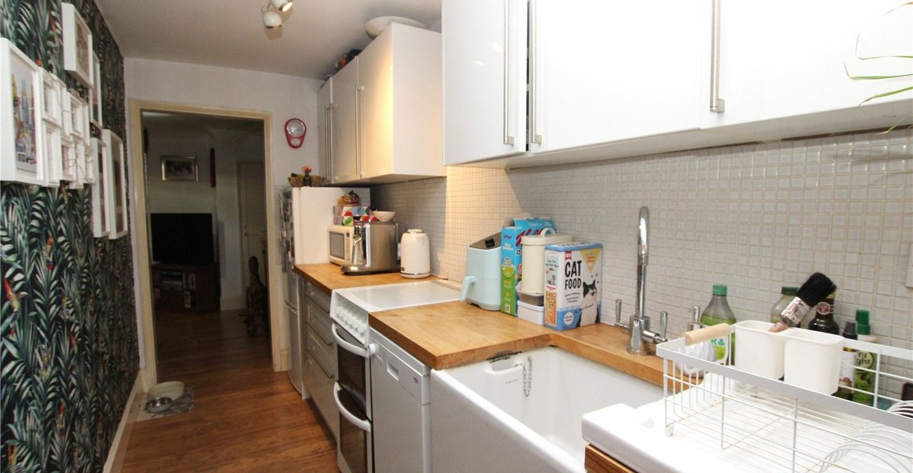 1 bedroom property for sale in Plumstead | Robinson Jackson