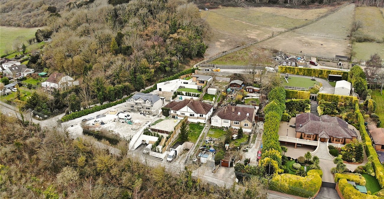 4 bedroom bungalow for sale in Halling | Robinson Michael & Jackson