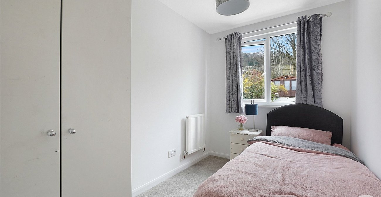 4 bedroom bungalow for sale in Halling | Robinson Michael & Jackson