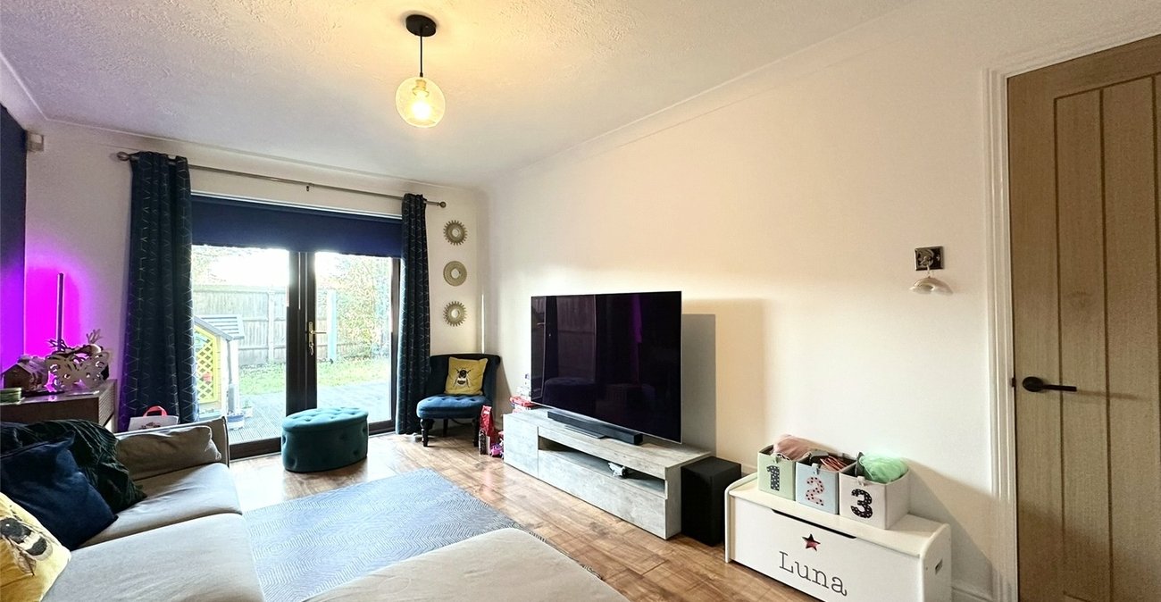 3 bedroom house for sale in Greenhithe | Robinson Jackson