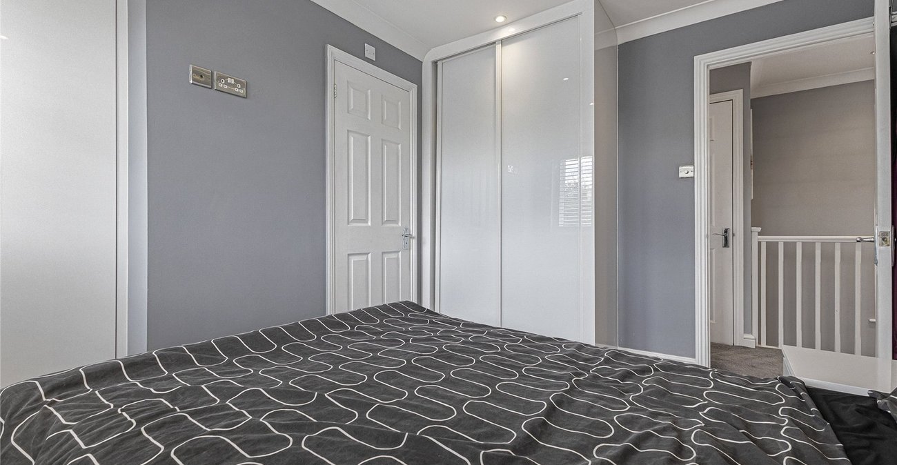 4 bedroom house for sale in Greenhithe | Robinson Jackson