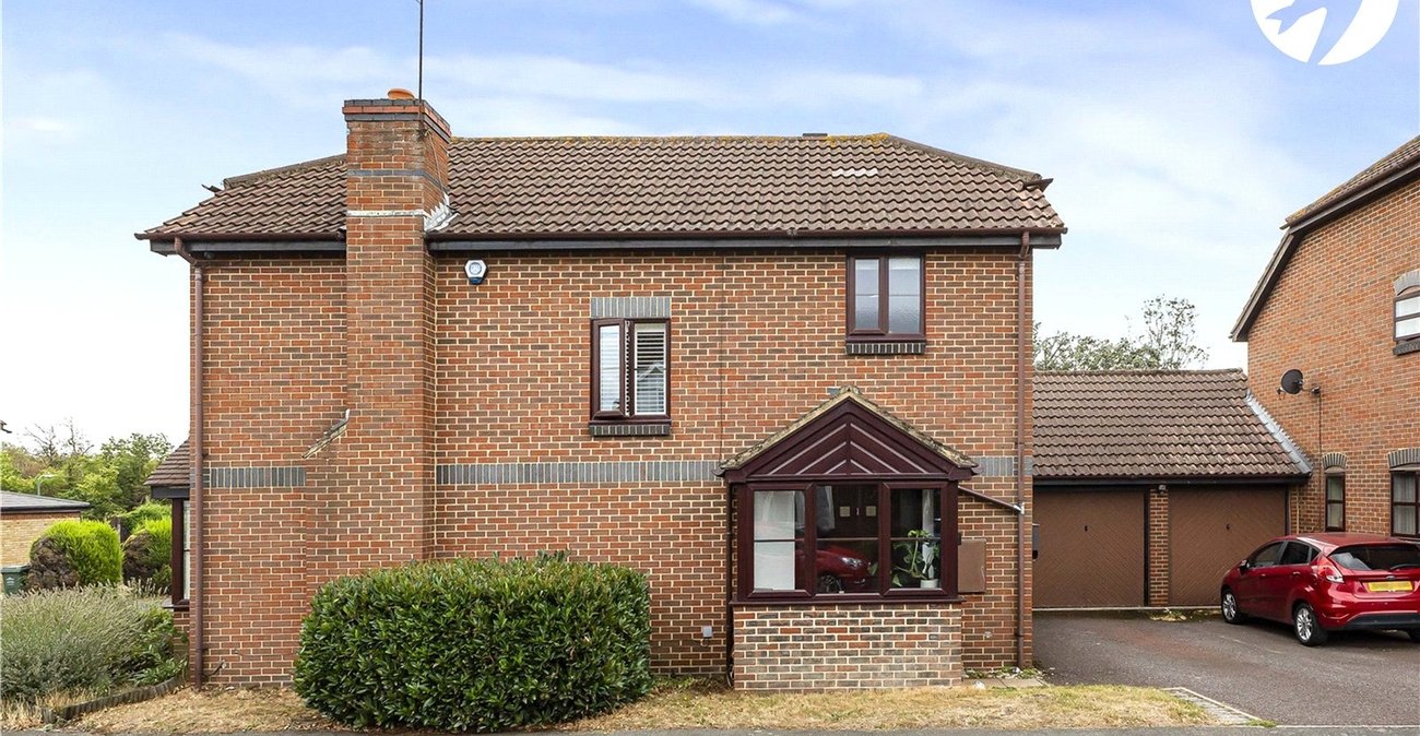 4 bedroom house for sale in Greenhithe | Robinson Jackson
